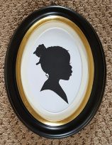 Silhouette Oval Frame